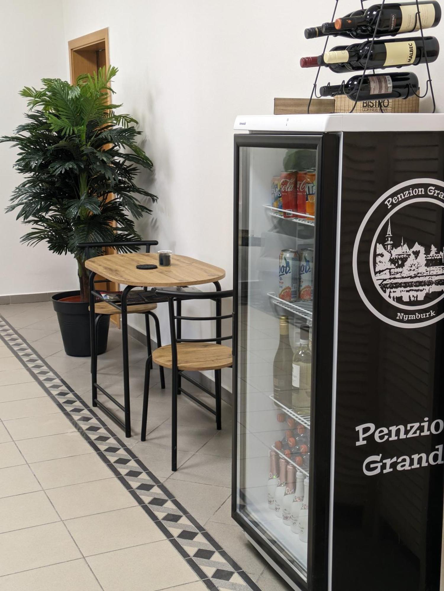 Penzion Grand Nymburk Extérieur photo
